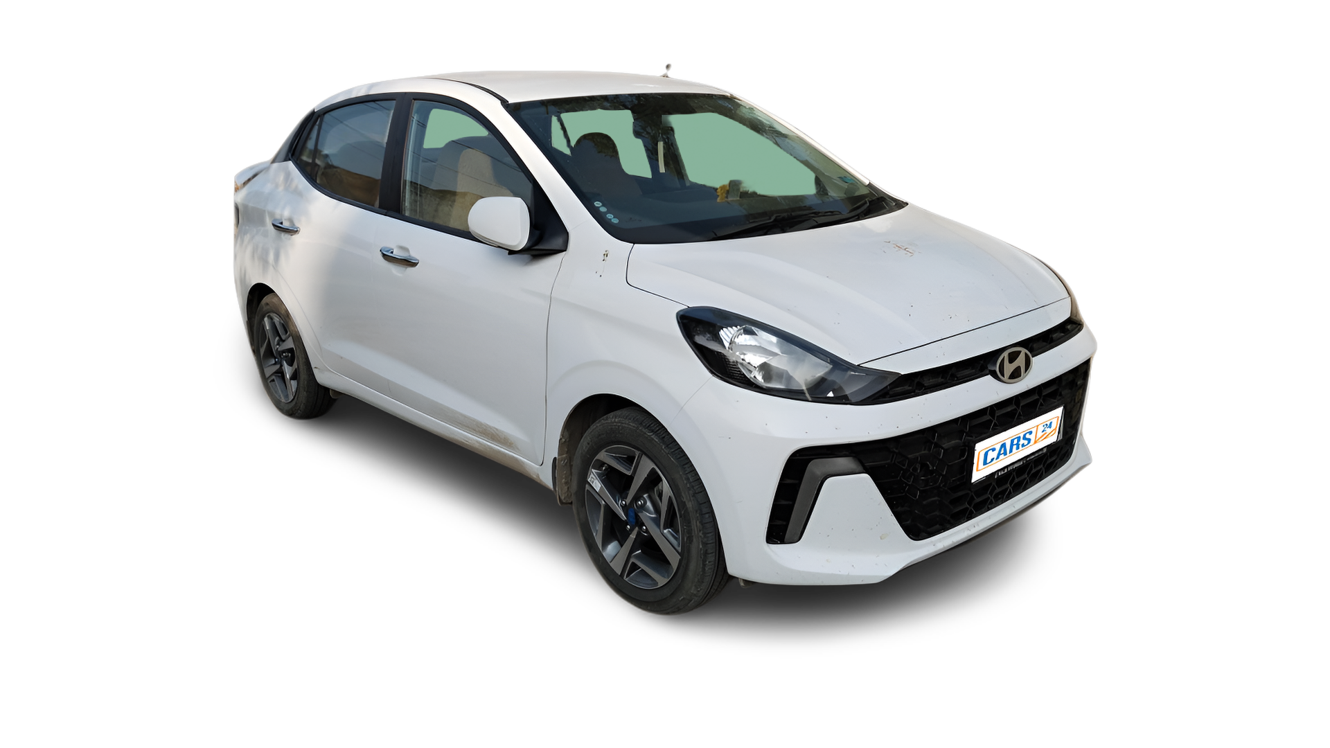 2024 Hyundai AURA - Sedan - Petrol - Manual - ₹8.20 lakh